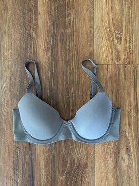 aerie SMOOTHEZ Light Gray T-Shirt Bra 32D